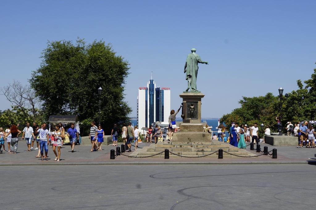 Shestaya Zhemchuzhina Odessa Esterno foto