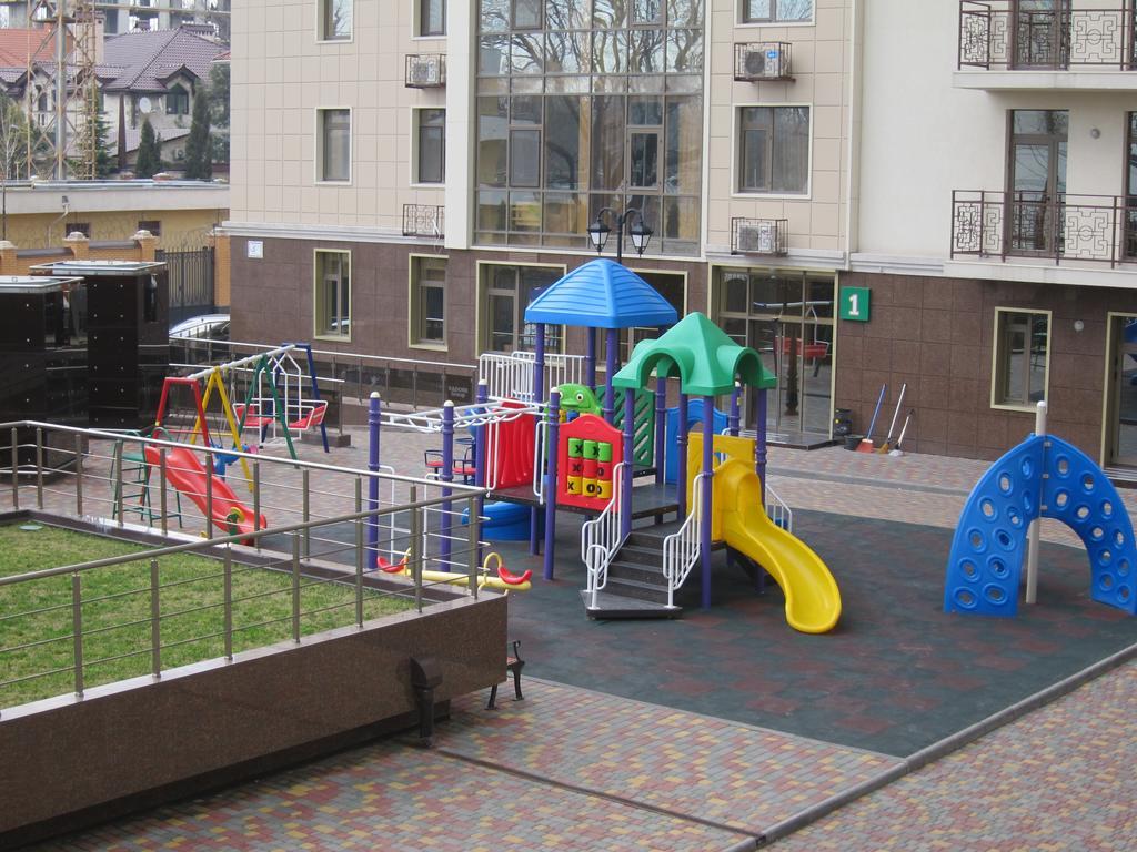 Shestaya Zhemchuzhina Odessa Esterno foto